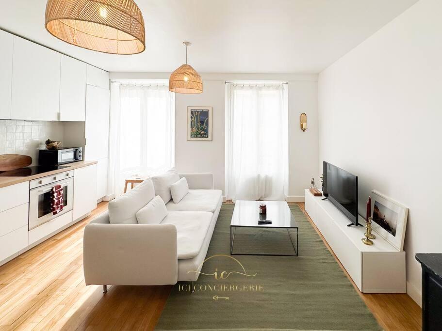 Le Petit Saint Louis Apartment Versailles Exterior photo
