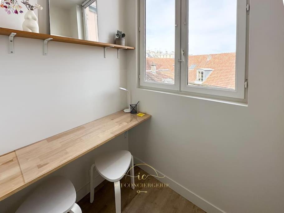 Le Petit Saint Louis Apartment Versailles Exterior photo