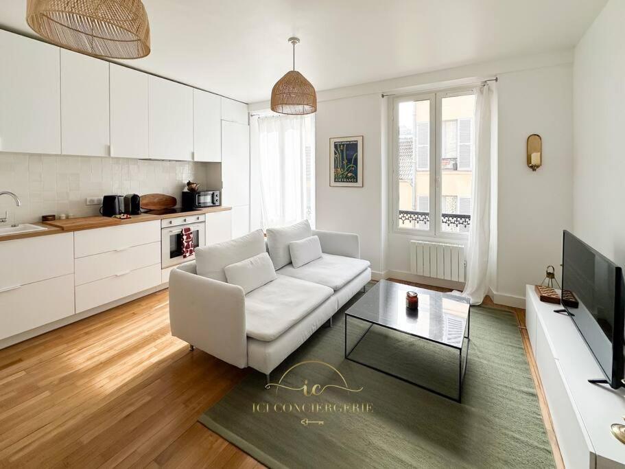 Le Petit Saint Louis Apartment Versailles Exterior photo